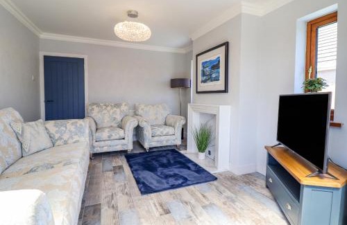 Cemaes Bay House | Trefin