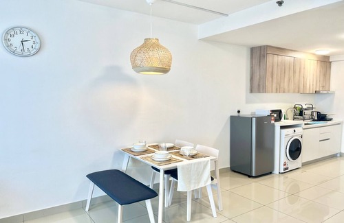 Shah Alam Condo | Trefoil @ Setia City Condotel