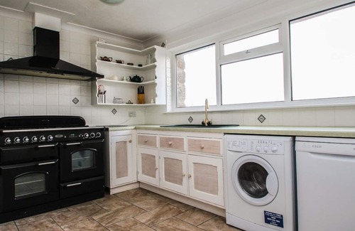 Penzance Cottage | TREGIFFIAN VEAN, pet friendly, country holiday cottage in Sennen Cove
