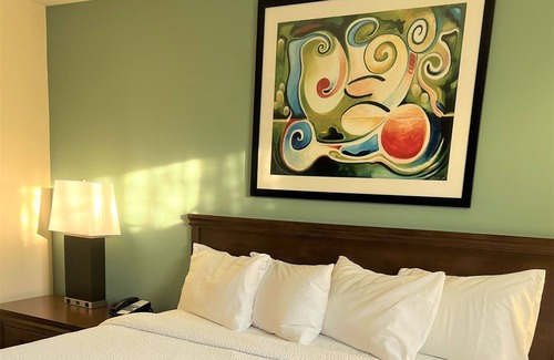 Herndon Hotel | Trellis Herndon