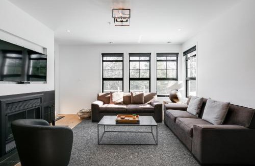 Tremblant-Les-Eaux Apartment | Tremblant-Les-Eaux Le Contemporain by Gestion ELITE