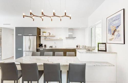 La Conception House | Tremblant Oasis: Luxury, Nature, Hot Tub, Views!