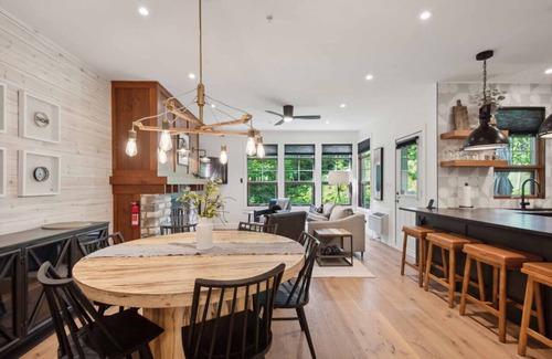 Tremblant-Les-Eaux Condo | Tremblant Prestige - Les Eaux 223-4