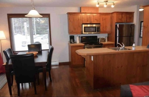 Mont-Tremblant House | Tremblant Ski-Golf Oasis with views🎿⛳️