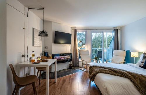 Mont-Tremblant Village Apartment | Tremblant Studio Woodland by My Tremblant Location