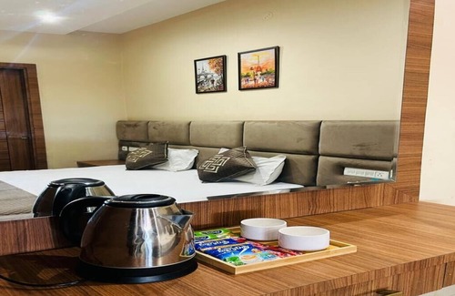 Jagadhri Hotel | Tremendous and Luxury hotel with AC in Yamuna Nagar - 8 bedrooms available