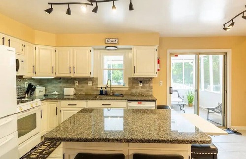Bowie House | Tremendous House 4BR 3.5BA - Pool, hot tub, fire pit, game room and much more.