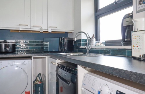 Egloshayle House | TRENANT VIEW, pet friendly, luxury holiday cottage in Wadebridge