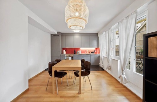 Old Town Apartment | Trendy 1 bedroom flat in the middle of town