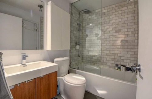 Hochelaga Condo | Trendy 1 room Condo - located in the center of Montreal