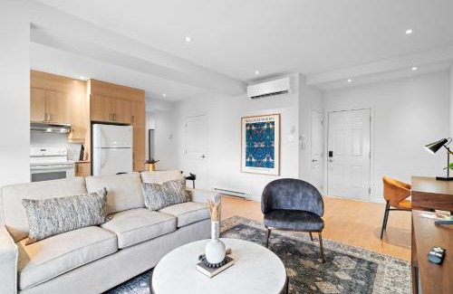 Little Italy Apartment | Trendy 2-Bedroom Haven by Jean Talon Market