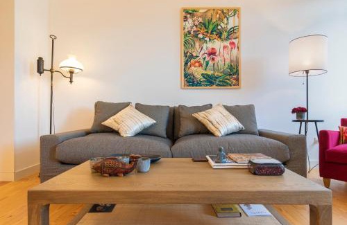 Sao Paulo Apartment | Trendy & Classic 2bedroom apartment