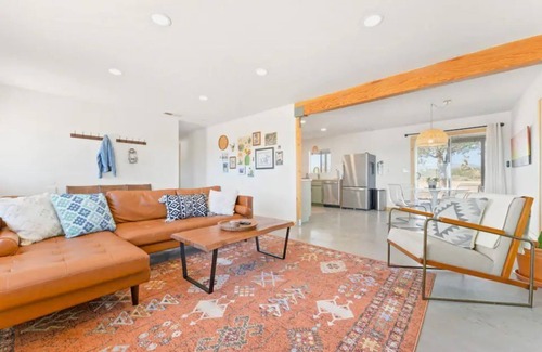 Yucca Valley House | Trendy Desert Retreat on 5 Acres
