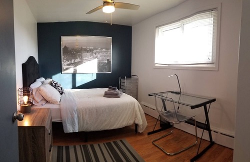 Sudbury Apartment | Trendy DT 2 bed Apt -- Ensuite laundry #4