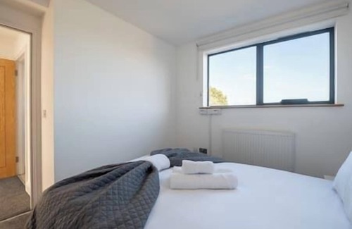 De Beauvoir Apartment | Trendy East London Flat (SH8)