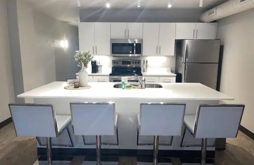 Historic East Village Apartment | Trendy East Village Flat