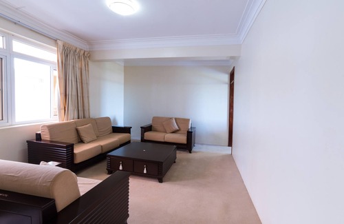 Masaka Hotel | Trendy Junior Suites in Masaka - 2