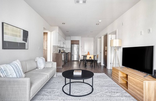 Milpitas Apartment | Trendy Milpitas 2BR w/Pool, Gym & Lounge, walk to BART, by Blueground