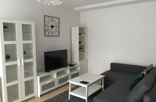 Hollerich Apartment | Trendy New and large 3 Beds (90m2) in City Center
