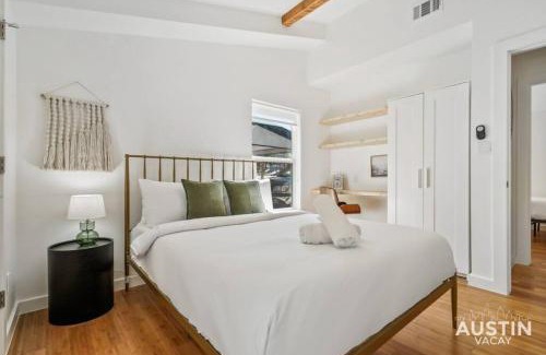 Bouldin House | Trendy Remodeled Home by SoCo w Nice Outdoor Space