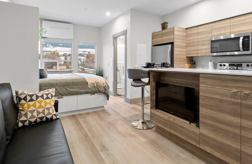 Vernon Apartment | Trendy Studio, Mountain Views, Close to Ski Hill!