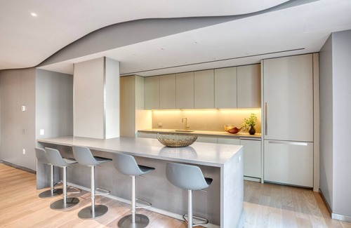 Union Square Apartment | Trendy Union Sq Studio w/Doorman + Gym, near NYU by Blueground