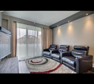 Griffintown Apartment | Trendycozy