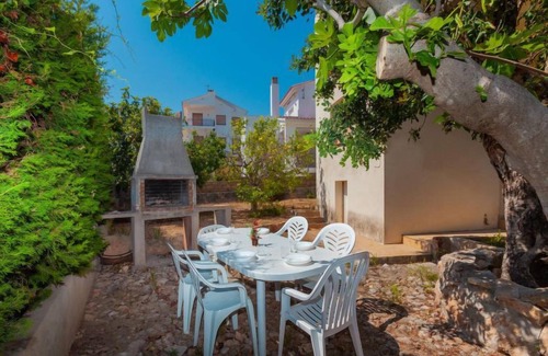 Creixell House | Tres Olivos by Interhome