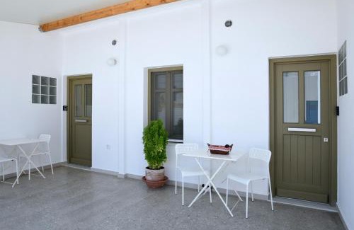 Kimolos Apartment | Tressos Maisons