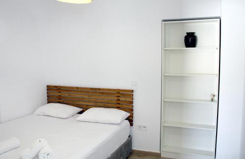 Kimolos Apartment | Tressos Maisons