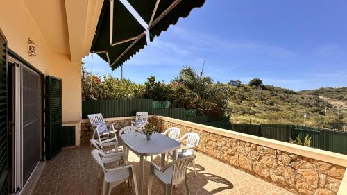 Urbanizacao dos Calicos House | Trevo by Check-in Portugal