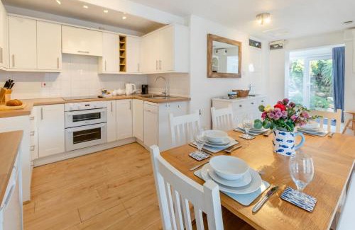 Sennen Cove House | Trewollas Beach Cottage - Sennen