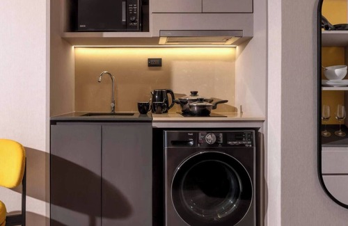 Asoke Condo | Tribe Studio/Serviced/breakfast/Monthly