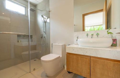 Choeng Thale Villa | Trichada Breeze Phuket by Destada