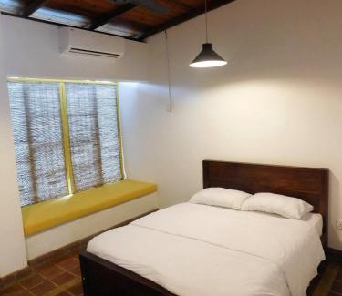 Milagiriya Bed & Breakfast | TricycleBnB & Cafe