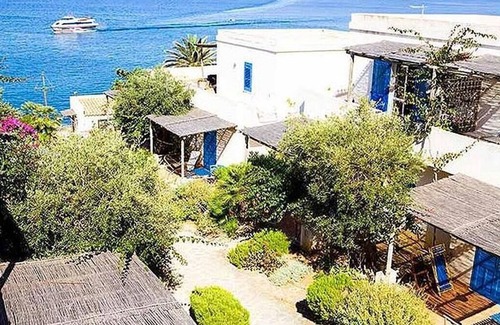 Marettimo Apartment | Trilocale - Two Bedroom Apartment, Sleeps 5