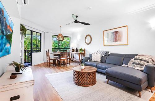 White Rock Apartment | Trinity Links East