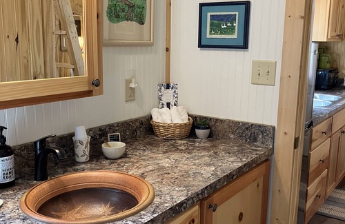 Quitman Cabin | TRINITY OAK OASIS CABIN: Spiritual Retrt & Country Resort for Rest & Restoration