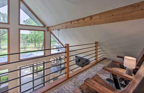 Henderson County Cabin | Trinity River Cabin, 20 Acres, Fishing Pond