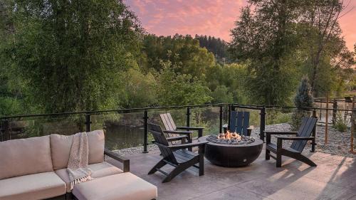 Old Town House | Triple 3 Lodge