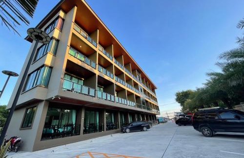 Ban Chang Hotel | Triple O Phala Beach
