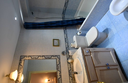Zierbena House | TRIPLE ROOM
