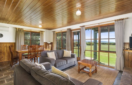 Marengo Cottage | Triplet Cottage #8 - Marengo