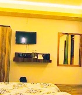 Pelling Hotel | Tripoo Rhisum the premium Haapo retreat