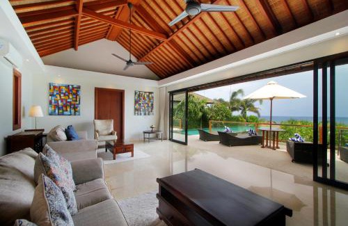 Kutuh Villa | Trisha Cliff Villa Karang Tinggi