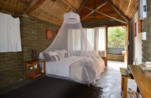 Mbazwana Cabin | Triton Dive Lodge