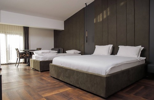 Restelicë Hotel | Triumf Hotel