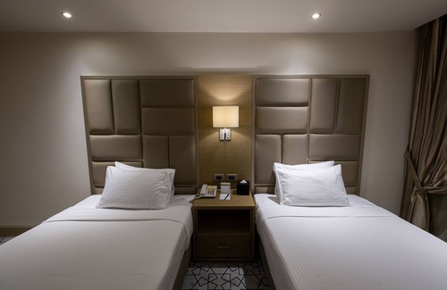 Heliopolis Hotel | Triumph Plaza Hotel