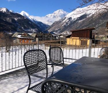 La Salle Apartment | TROIS COURONNES B&B di Charme Appartamenti ad uso turistico VDA La Salle