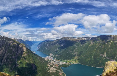 Odda Cabin | Trolltunga Camping